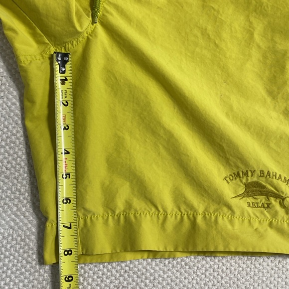 Tommy Bahama short, board, swim, men’s trunks colour chartreuse! Size S - Picture 15 of 17